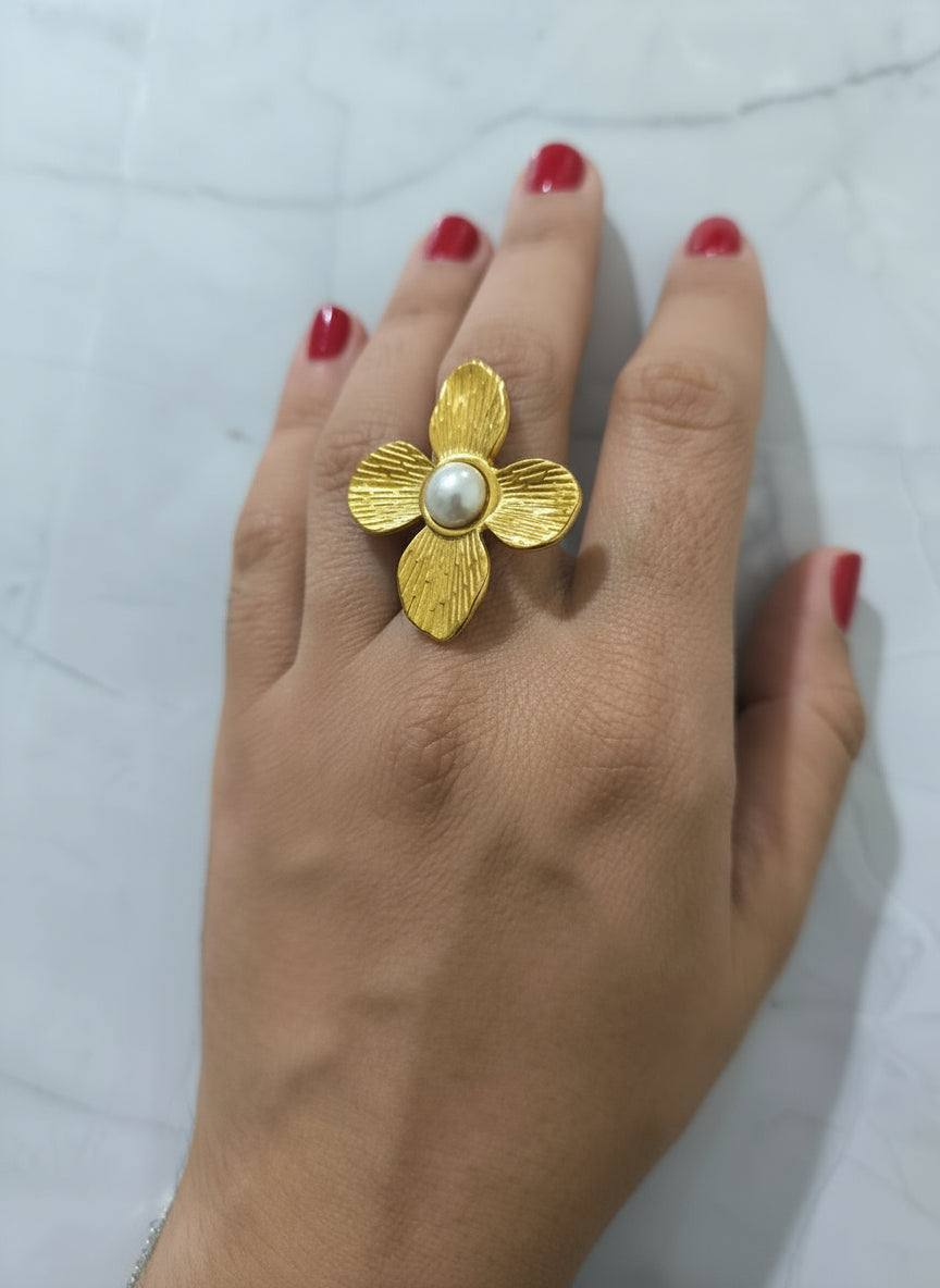 WW&K | Anel Flor 1
